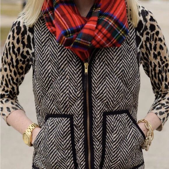 EUC J. Crew Excursion HOUNDSTOOTH Quilted Puffer Vest Gray Black Size XS - Picture 3 of 11